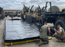 Load image into Gallery viewer, Spill Bully L-Bracket Secondary Containment Size: 12'x50'x12" Capacity 4488 Gal