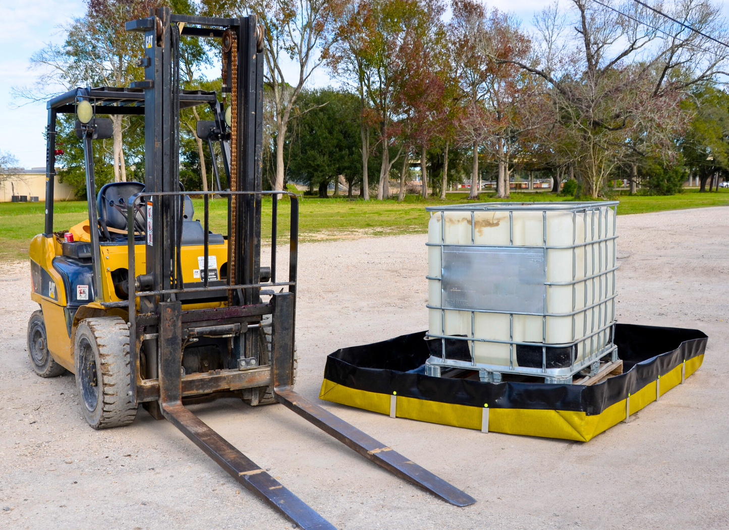 Spill Bully L-Bracket Secondary Containment Size: 12'x12'x12" Capacity 1077 Gal